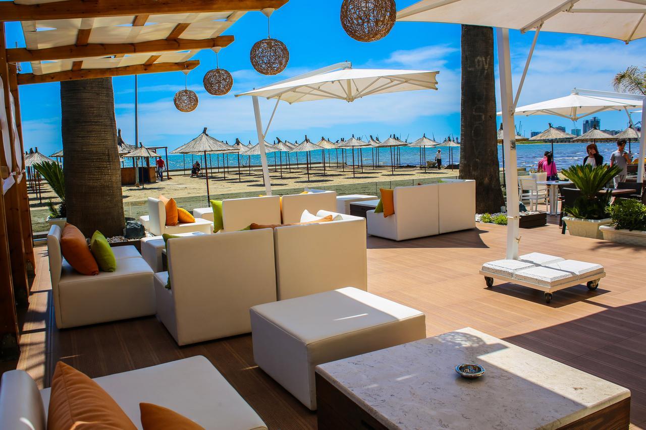 Hotel La Quercia ดูร์เรส ภายนอก รูปภาพ