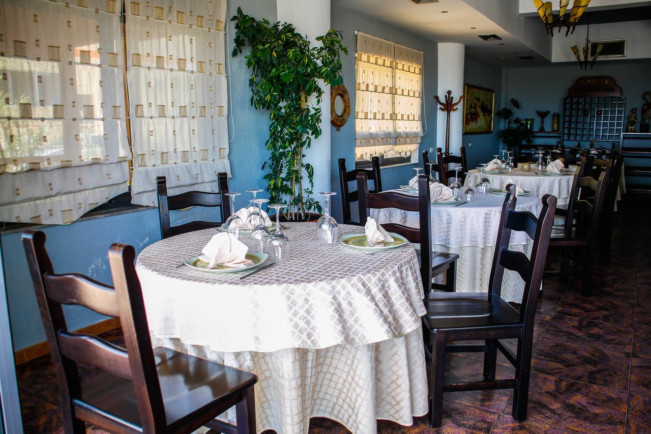 Hotel La Quercia ดูร์เรส ภายนอก รูปภาพ