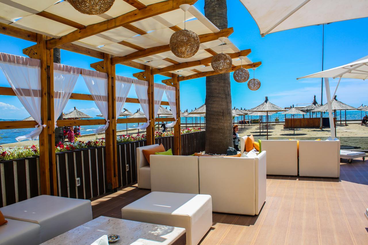 Hotel La Quercia ดูร์เรส ภายนอก รูปภาพ